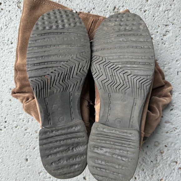 ARTICA women’s boots . Size 8 US . - Picture 4 of 7